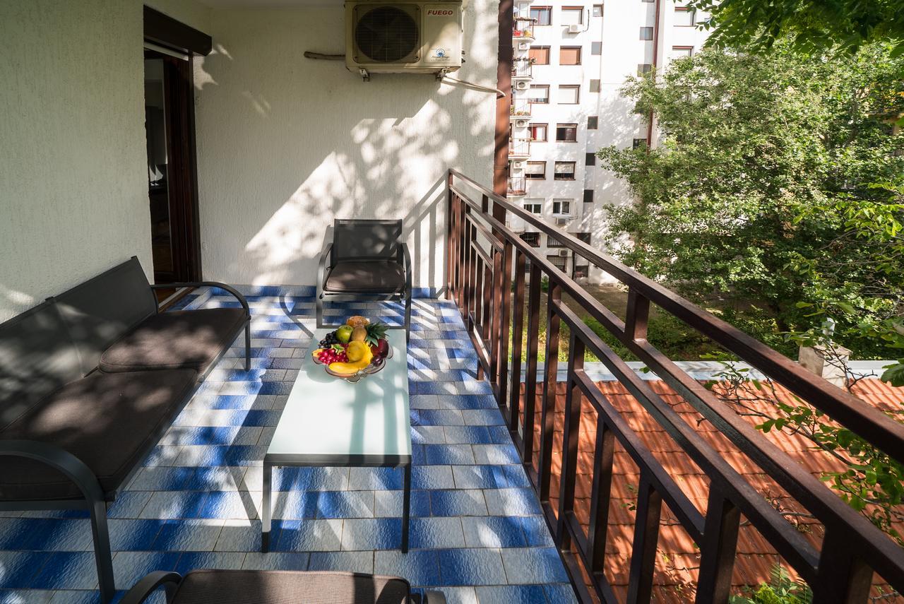 Sensitive Apartment Belgrad Exteriör bild